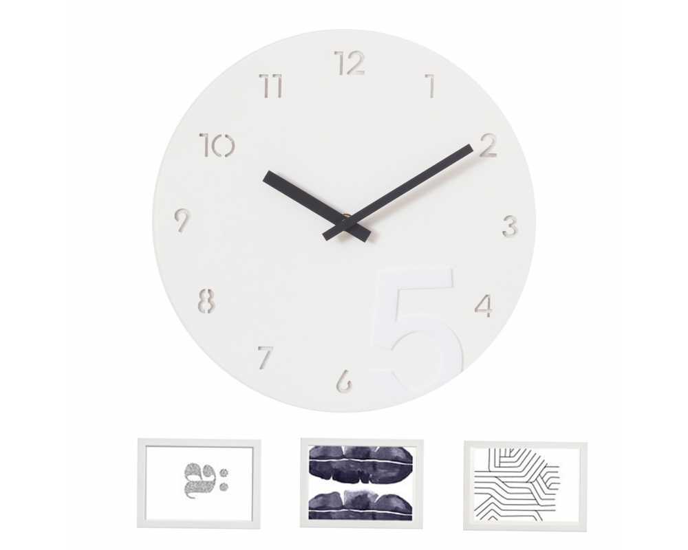 Zegar z ramkami na zdjęcia - Nowoczesny zegar ścienny Ramki na zdjęcia biało-czarny
